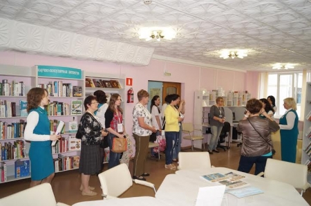 Участники Всероссийского Конгресса в гостях у библиотеки семейного чтения