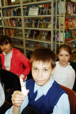 День космонавтики в детской библиотеке